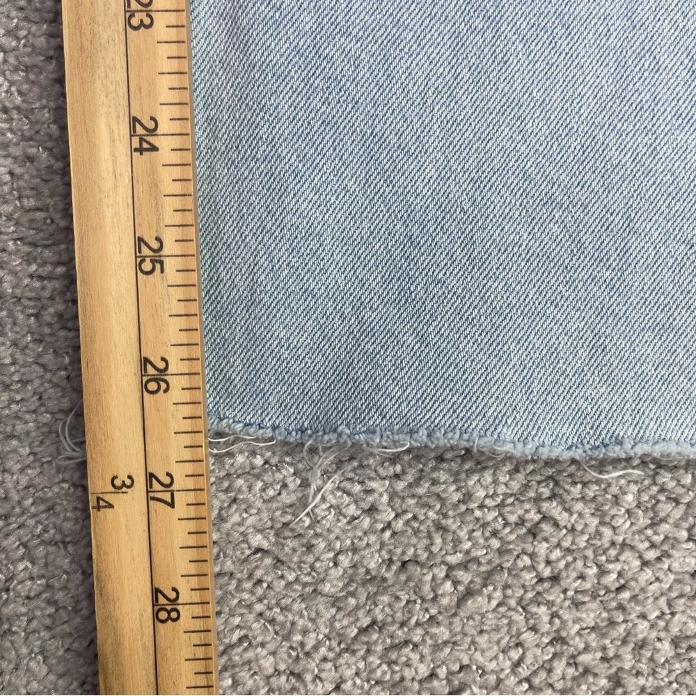 Hollister Jeans Women's 26 Blue Straight High Rise Light Wash Button Fly Ripped - Picture 10 of 12